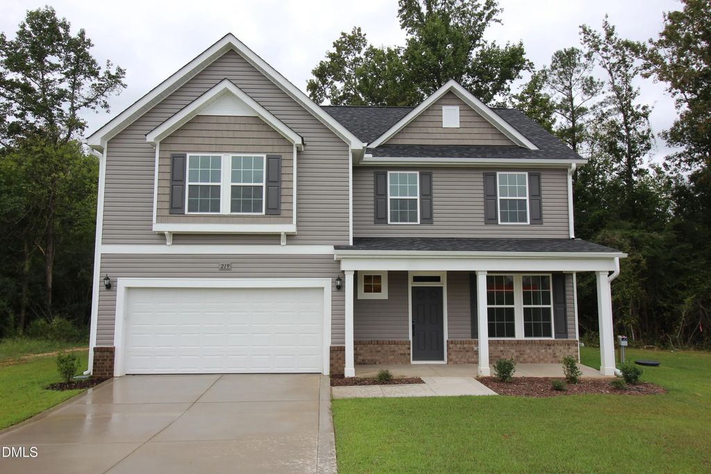 219 Maverick Lane, Dunn