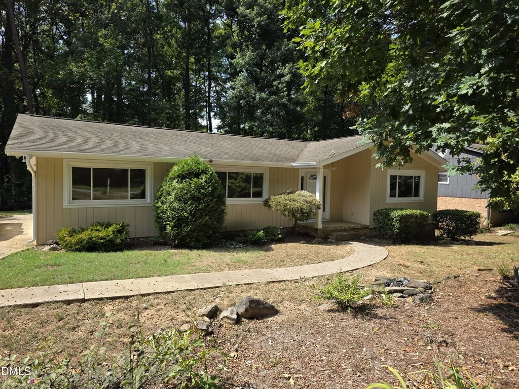 6721 Brookhollow Drive, Raleigh