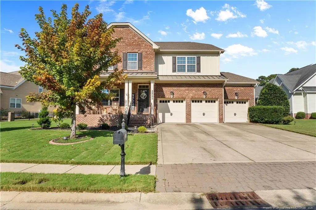 2521 Thorngrove Court, Fayetteville