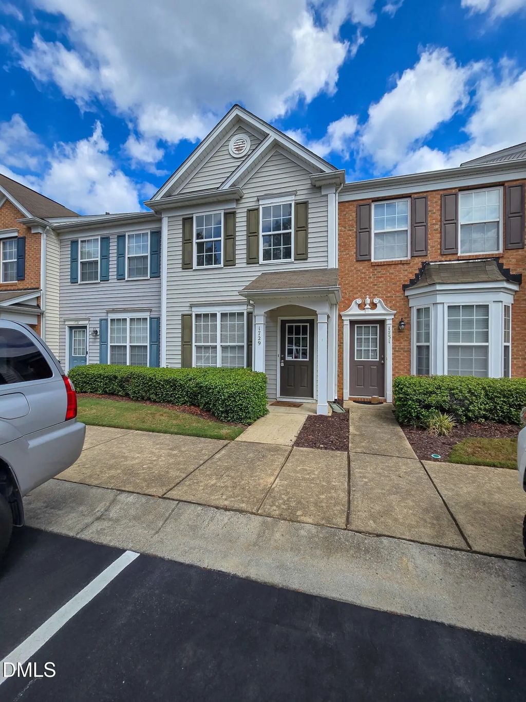 1729 Grace Brook Road, Raleigh