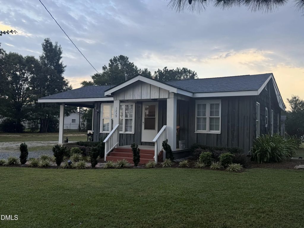1239 Brogden Road, Smithfield