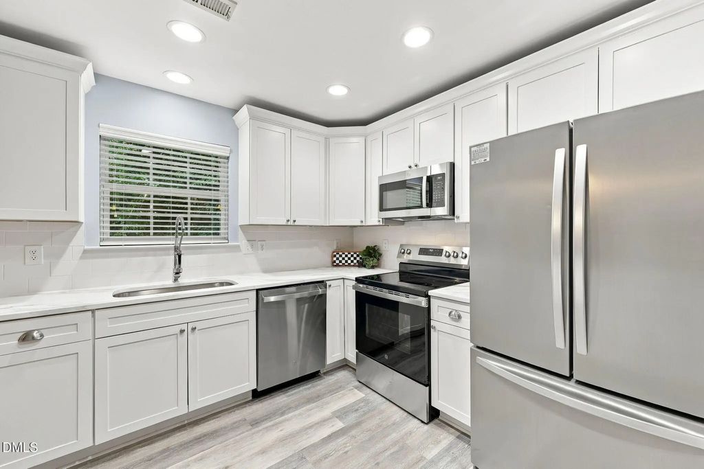 1237 Legacy Greene Avenue, Wake Forest