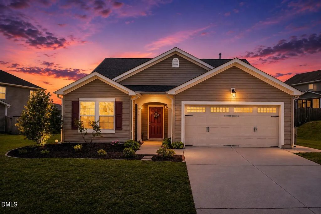 716 Harvest Point Drive, Fuquay Varina