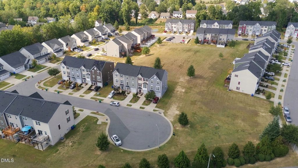 504 Autumn Cure Court, Fuquay Varina