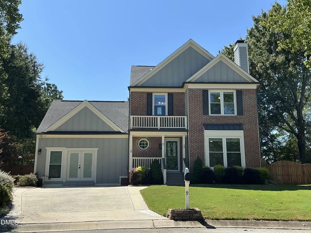 9 Wavecrest Court, Durham