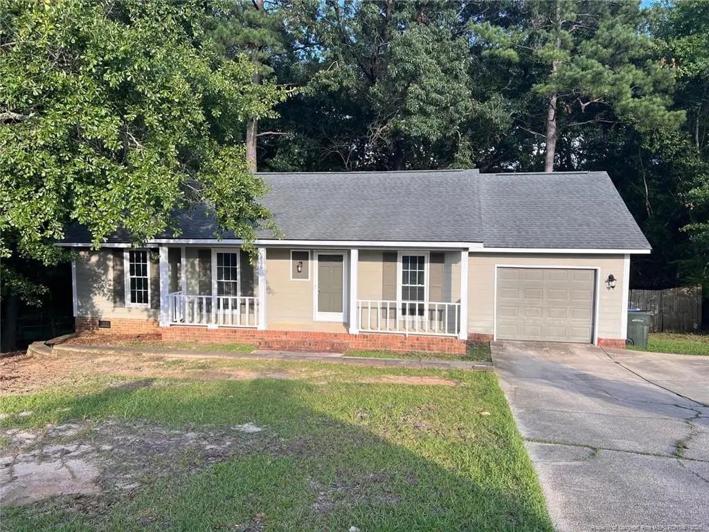 6930 Melbourne Drive, Fayetteville