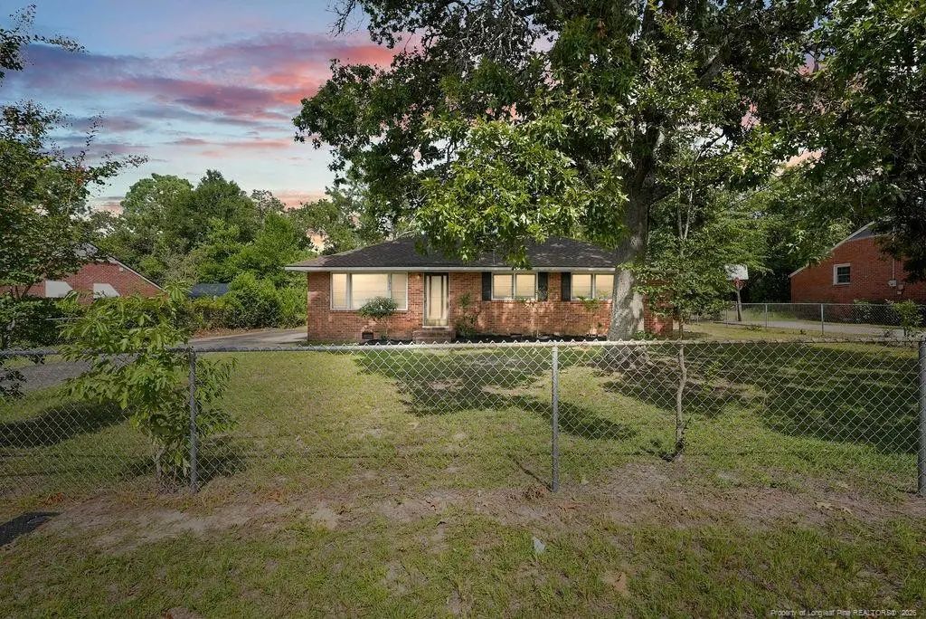 1909 Westhill Drive, Fayetteville