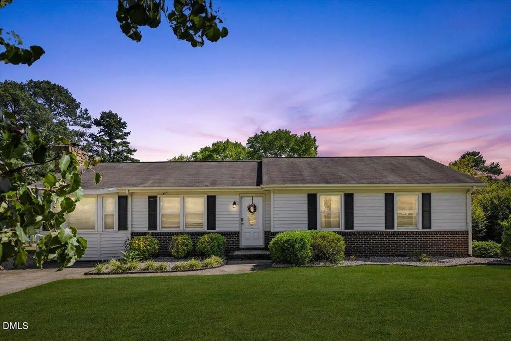 204 Barwick Way, Knightdale
