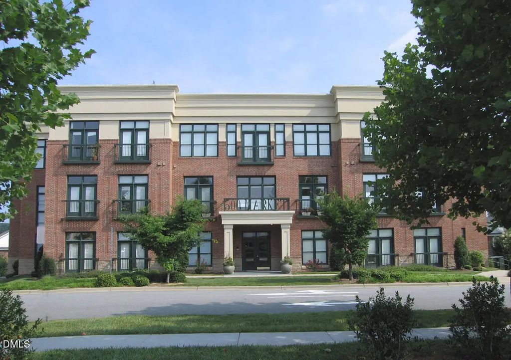 500 Market Street 301, Chapel Hill