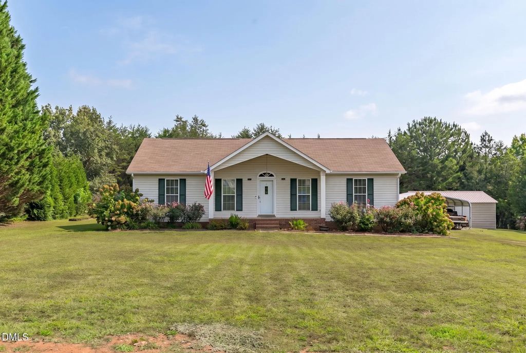 1721 Daniels Farm Road, Mebane