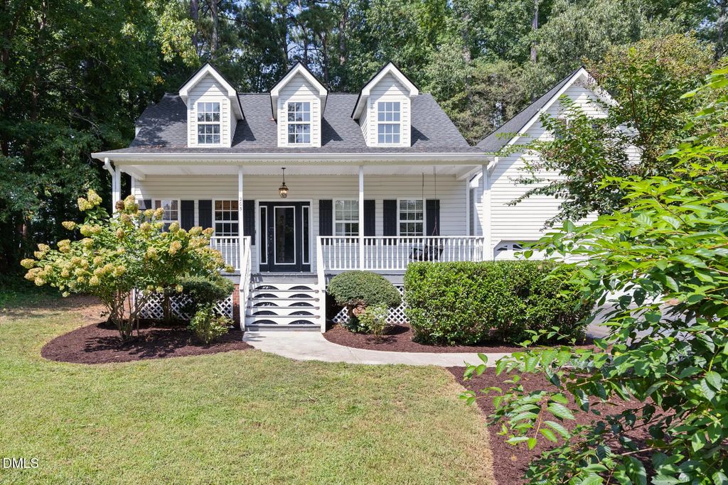 205 Adams Court, Clayton