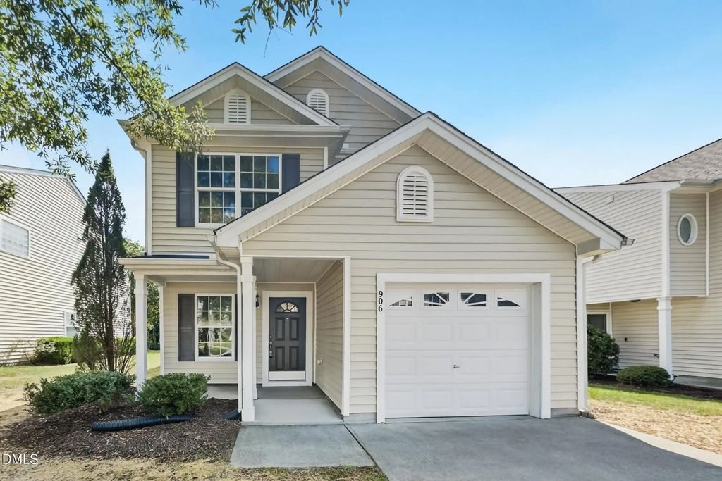 906 Statler Drive, Durham