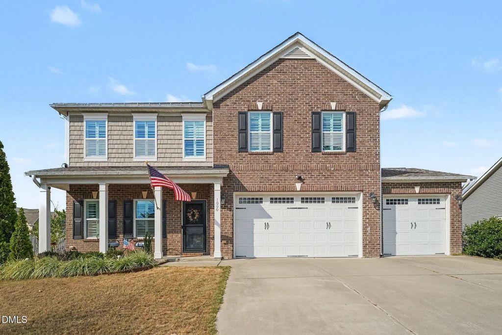 1000 Harvest Point Drive, Fuquay Varina