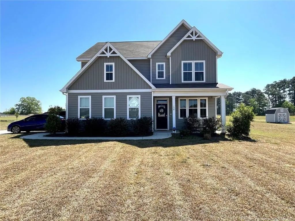 158 Rocking Horse Lane, Raeford