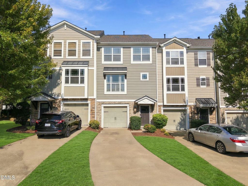 110 Irving Way, Durham