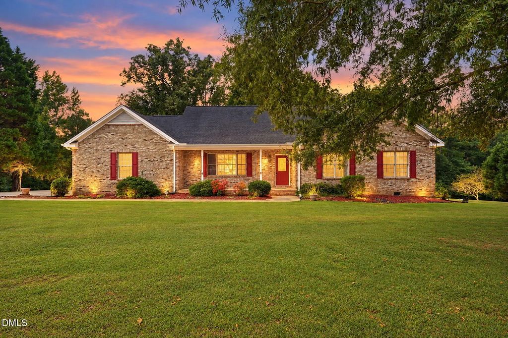171 Clover  Ridge, Angier