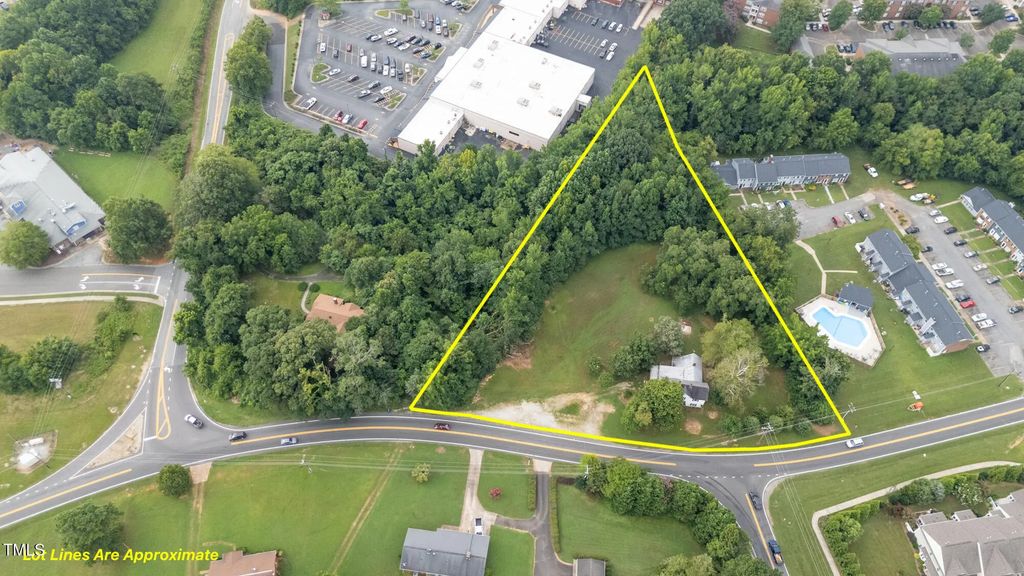 1800 Orange Grove Road, Hillsborough