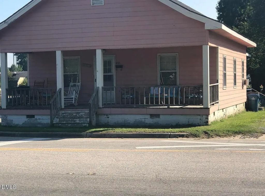201 W Granville Street, Dunn