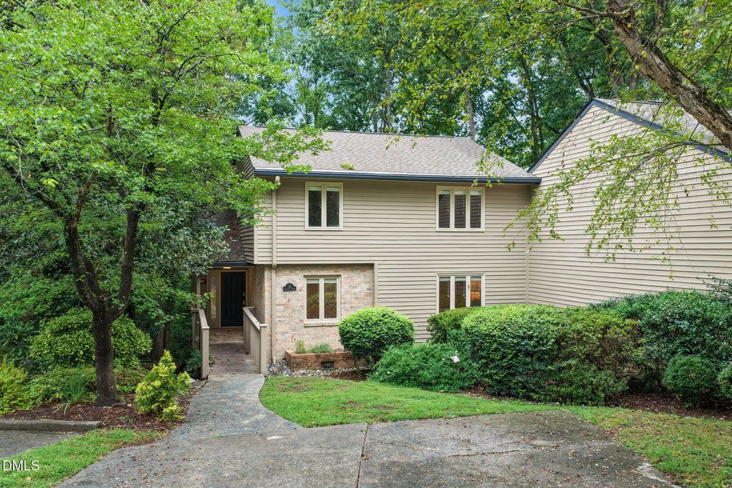 35 Glenmore Drive, Durham