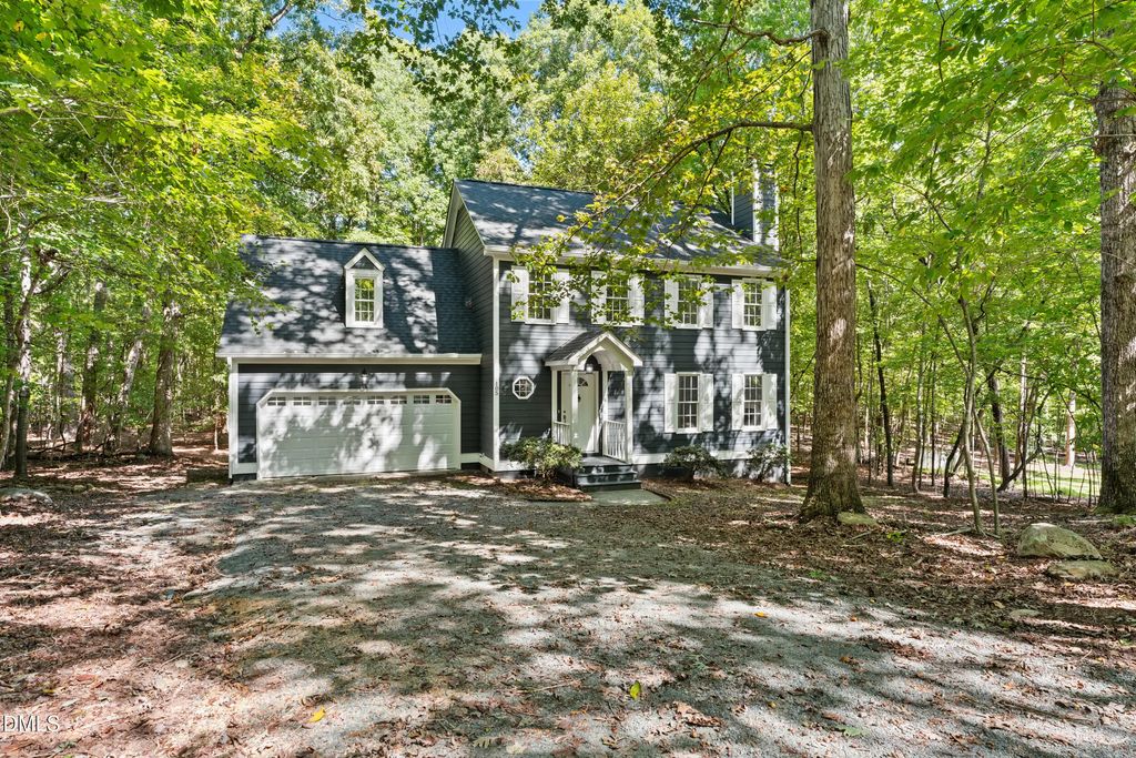 105 Trailwood Court, Chapel Hill