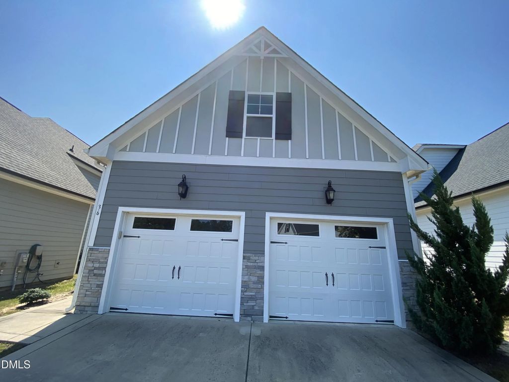 36 Spruce Hollow  Circle, Spring Lake
