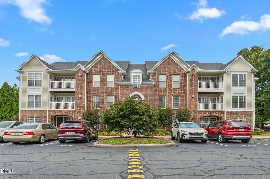2219 Delaney Drive # 214, Burlington