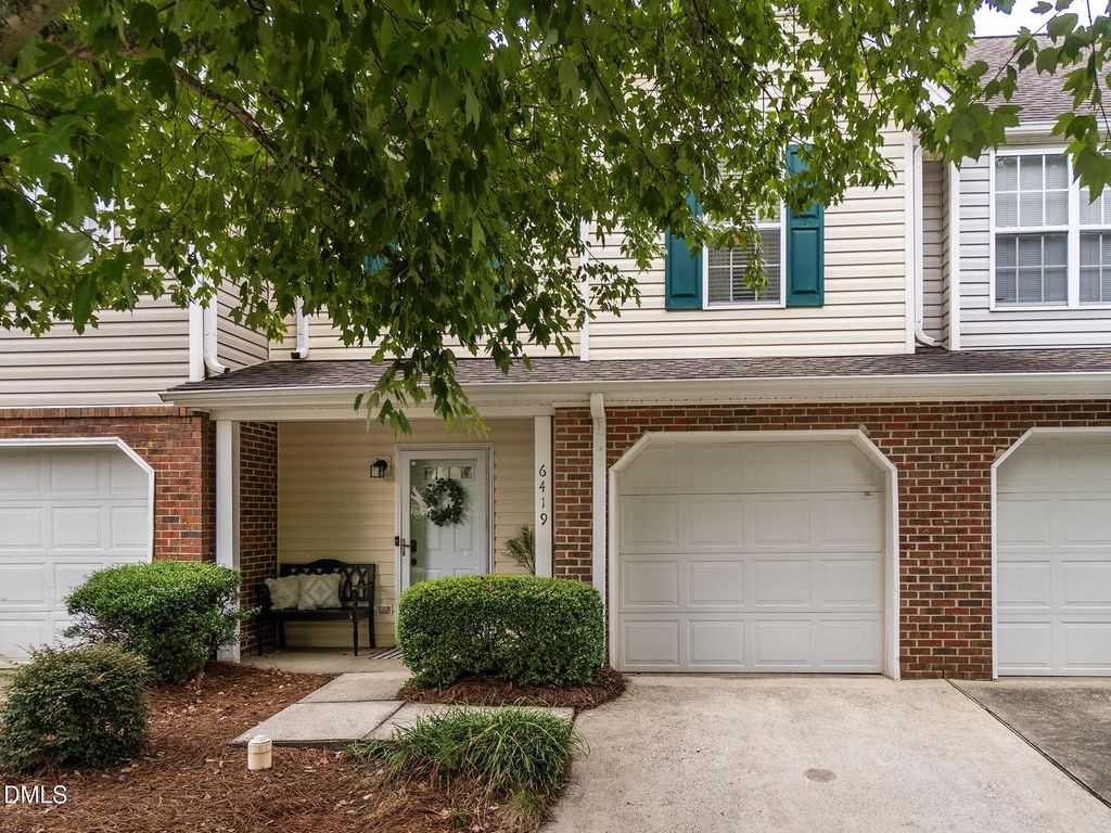 6419 Bellcross Trail, Whitsett