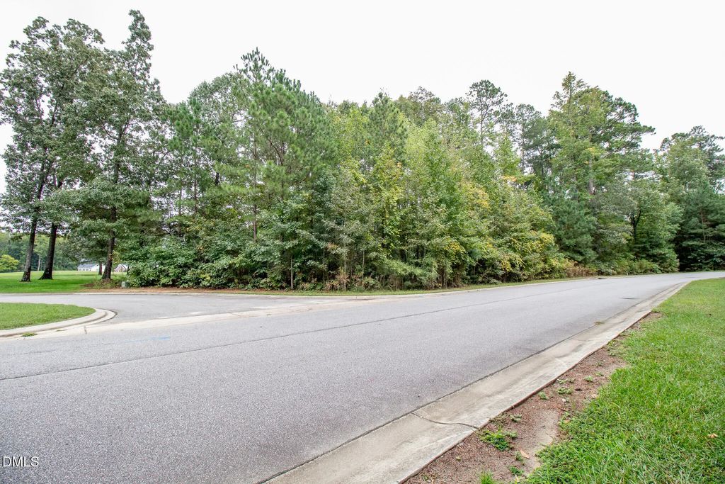 345 Great Glen, Rocky Mount