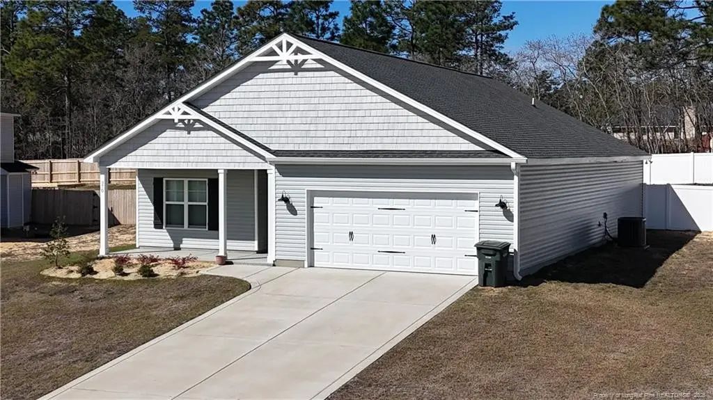 370 Bulldawg Lane, Raeford