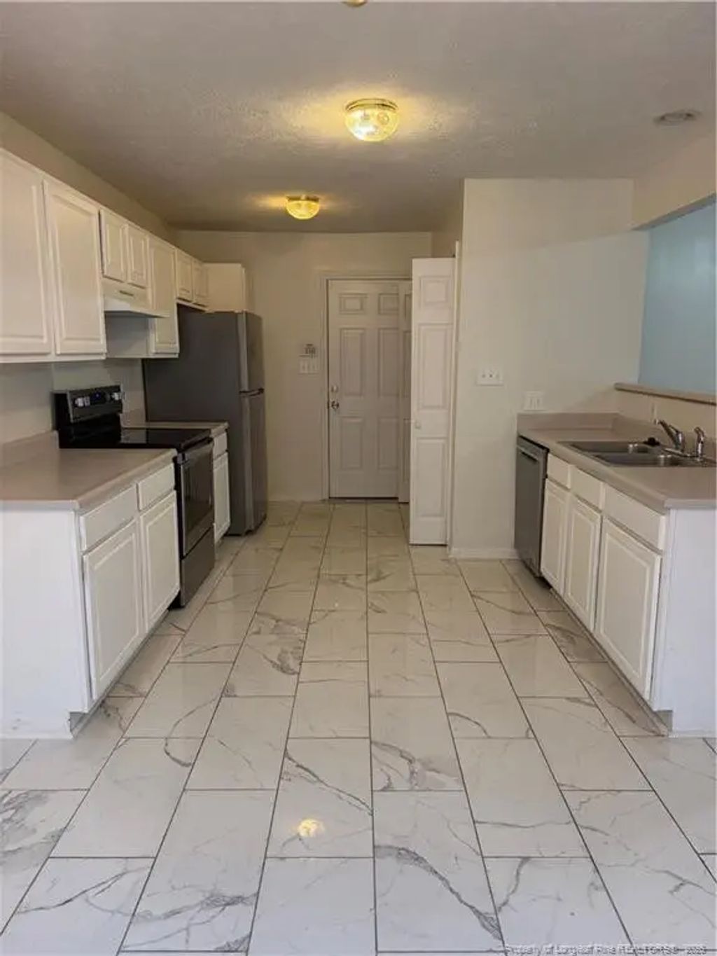 2024 Ivey Commons Road, Fayetteville