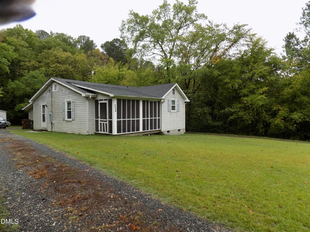 302 N Durham Avenue, Creedmoor