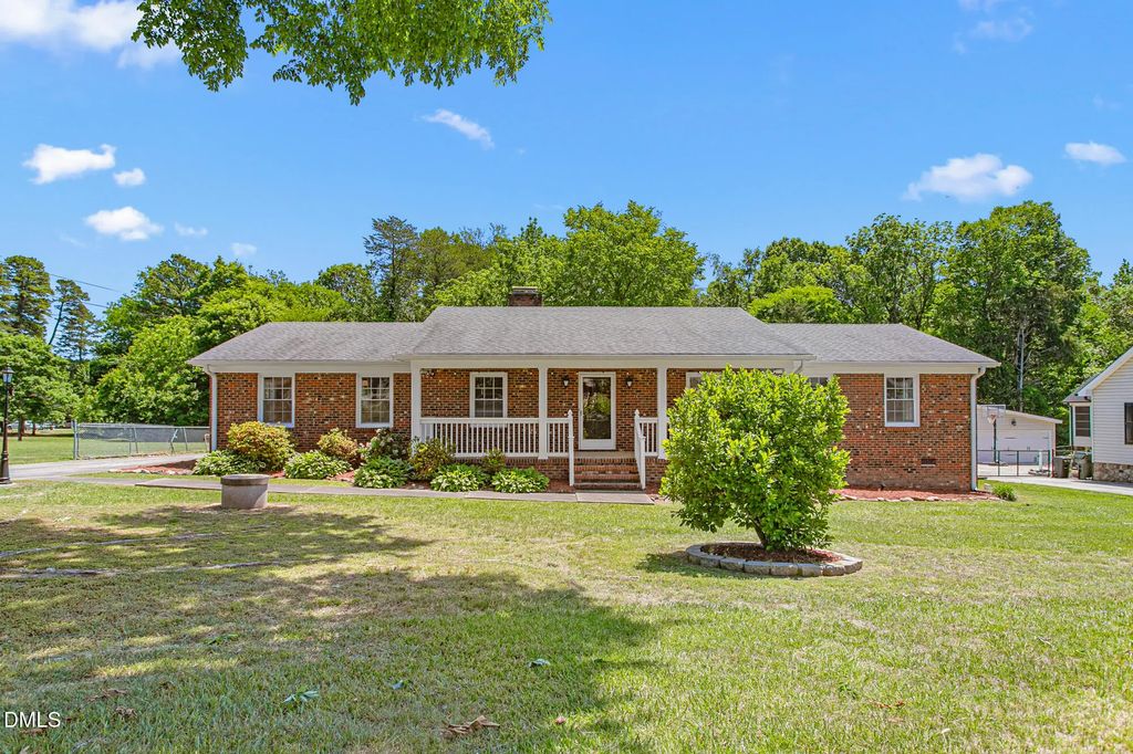 1244 Lawndale Drive, Graham