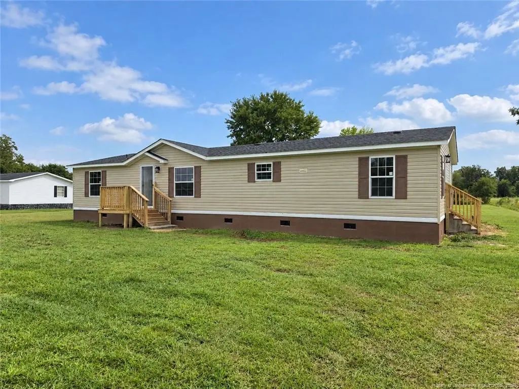 332 Best Road, Whiteville