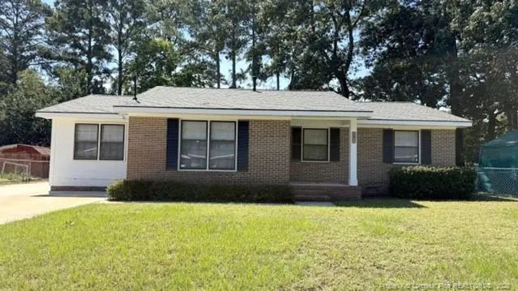 750 Burgoyne Drive, Fayetteville