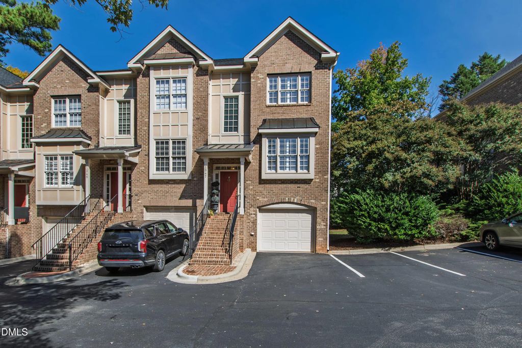 1347 Cameron View Court, Raleigh