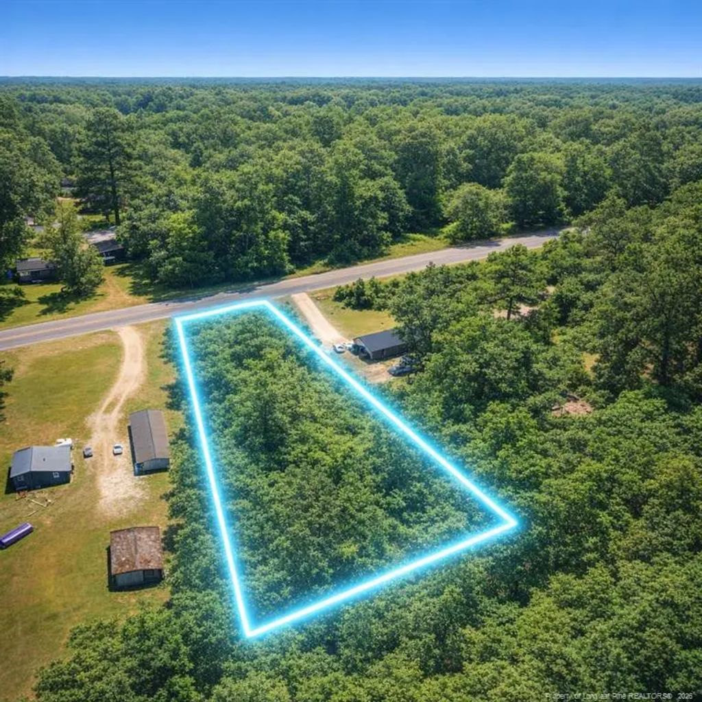 2496 Walker Road, Linden