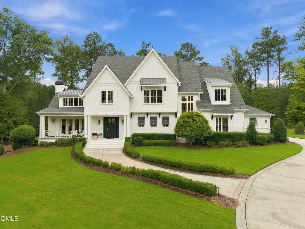 621 Carolina Crossings Drive, Apex