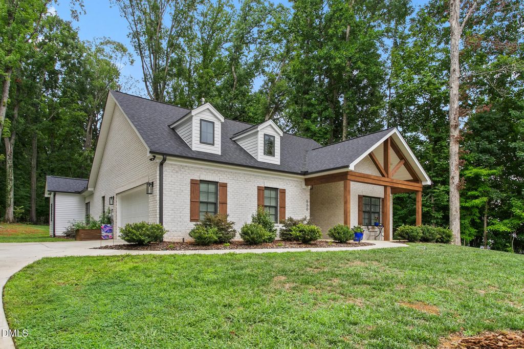 660 Corregidor Street, Mebane
