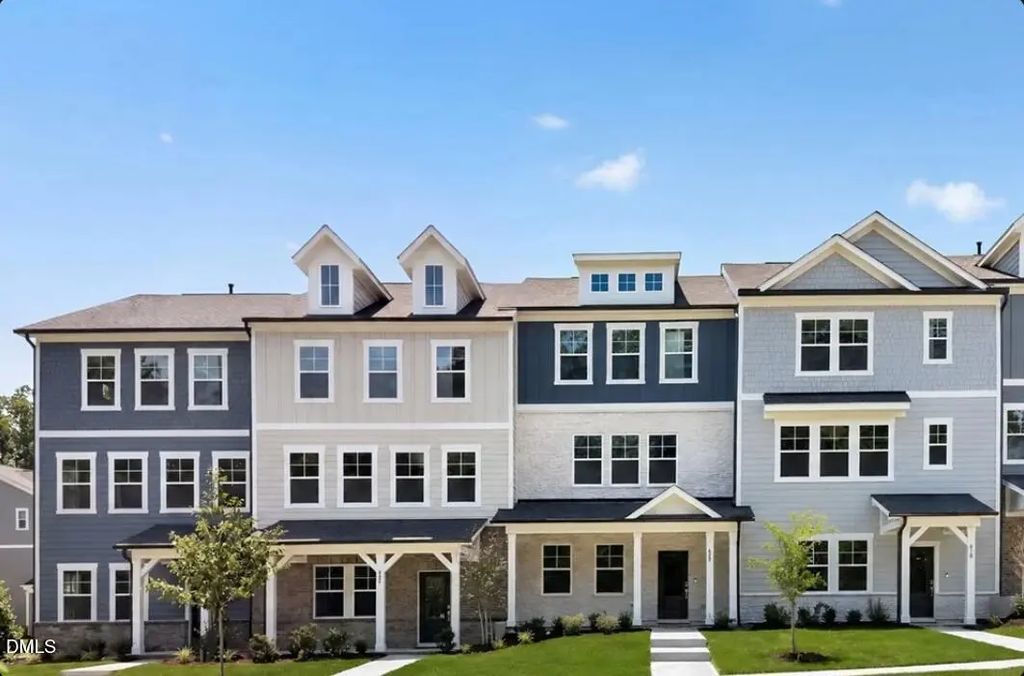 620 Macmillan Way, Knightdale
