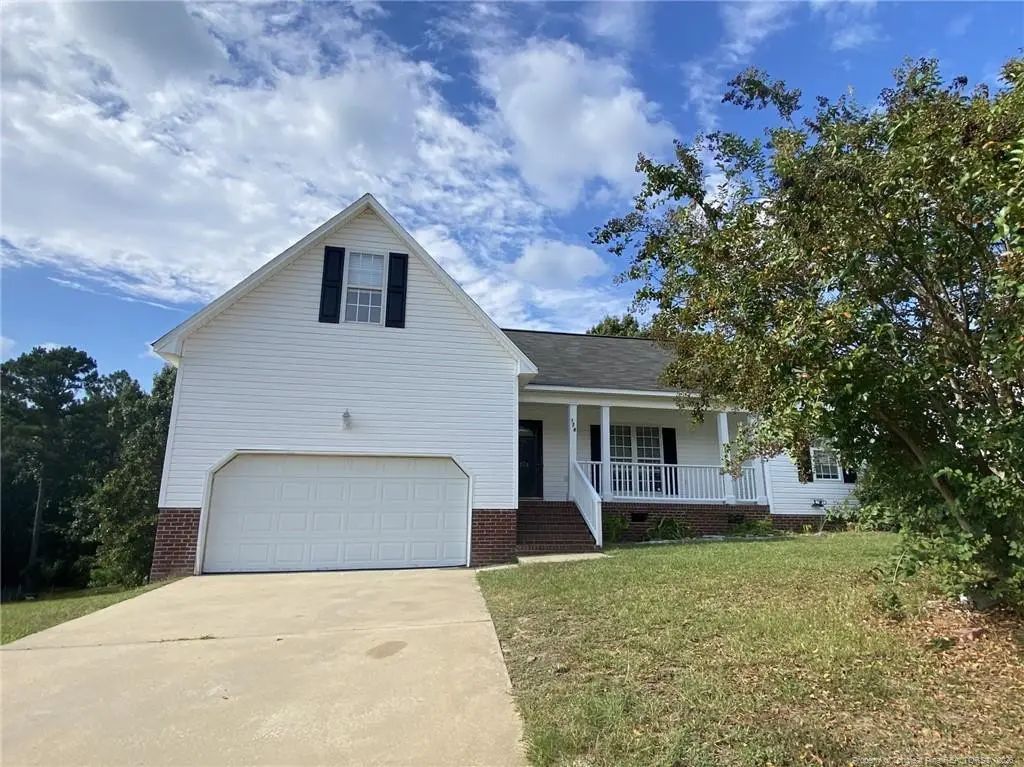 178 Colonial Hills Drive, Lillington