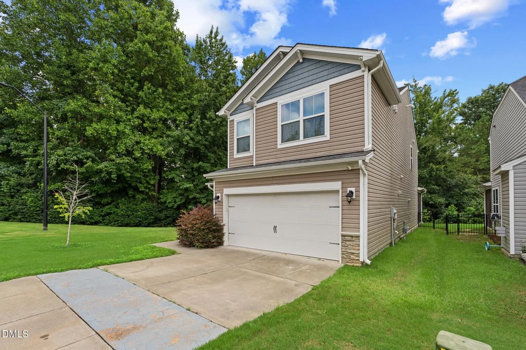 3964 White Kestrel Drive, Raleigh