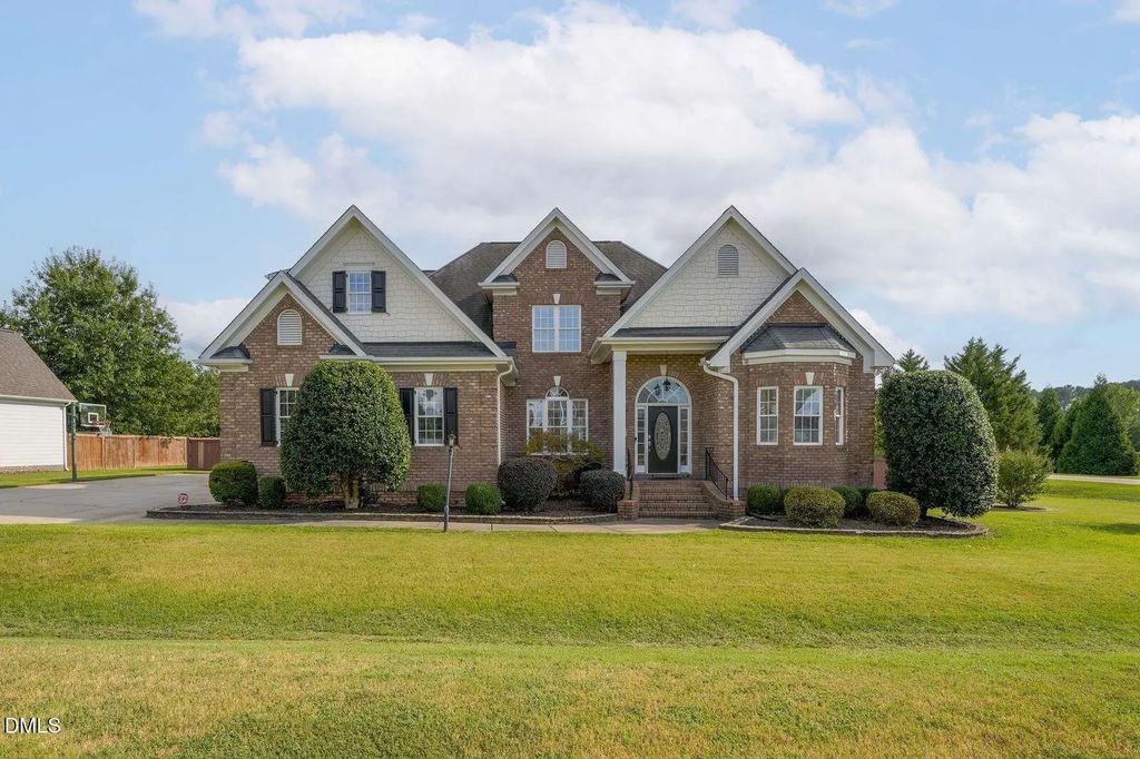 8420 Greythorne Place, Knightdale