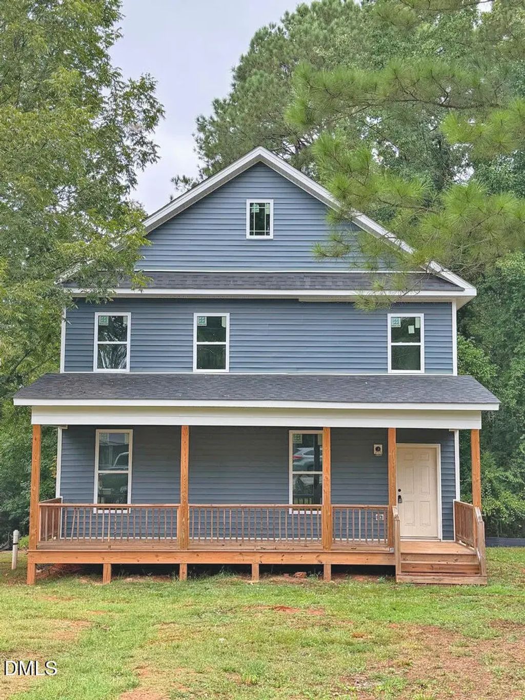 415 Bass Lake Road, Holly Springs