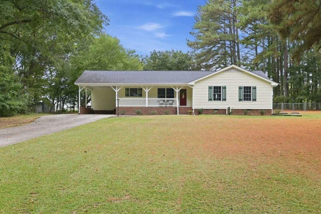212 Long Street, Fuquay Varina