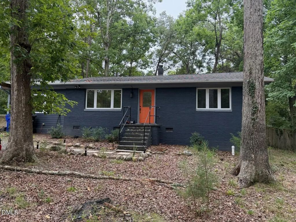 401 Barclay Road, Chapel Hill