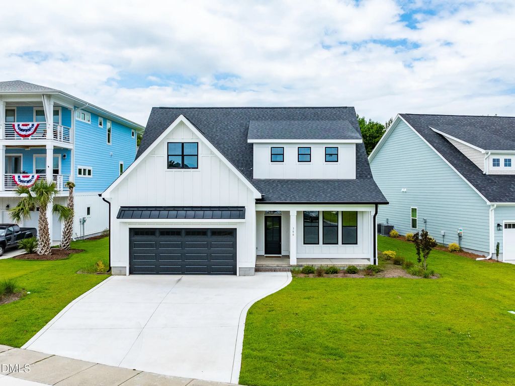 366 Summerhouse Drive, Holly Ridge