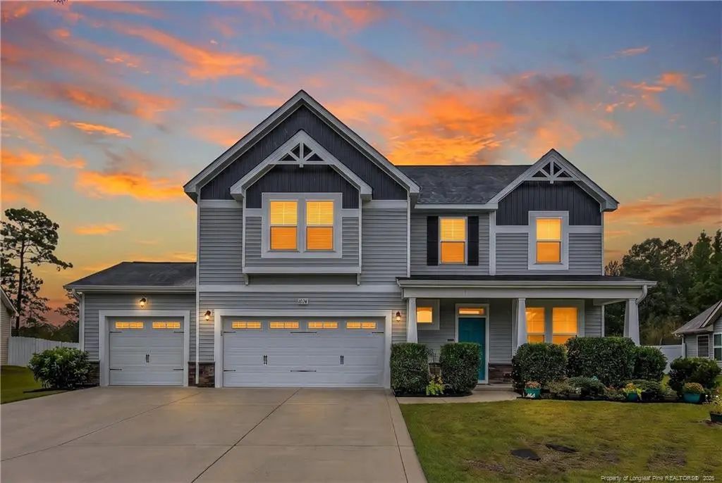 1074 Saint Johns Loop, Raeford