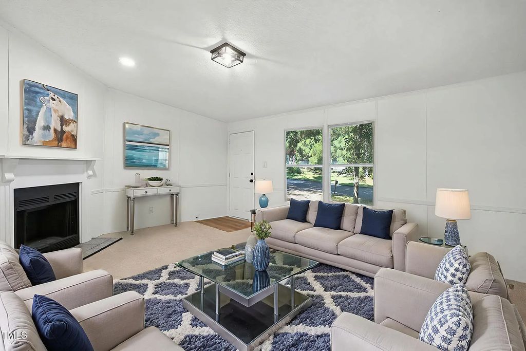 701 Mcdougald Drive, Raeford