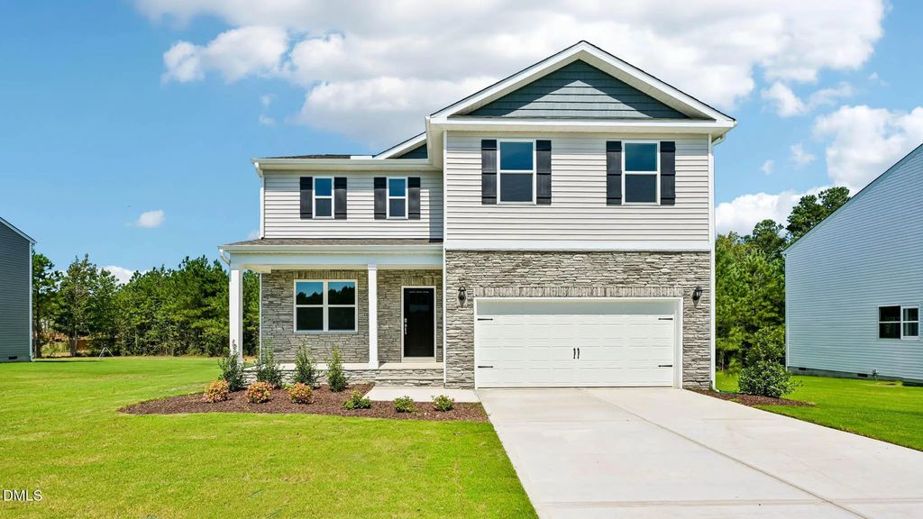 86 Tiger Eye Drive, Clayton