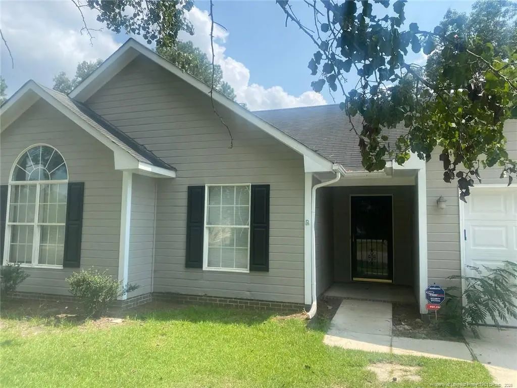 163 Independence Drive, Raeford
